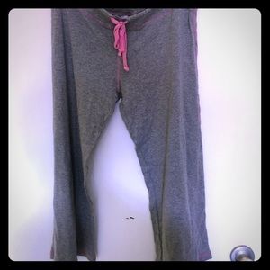 Gray cropped pajama bottoms